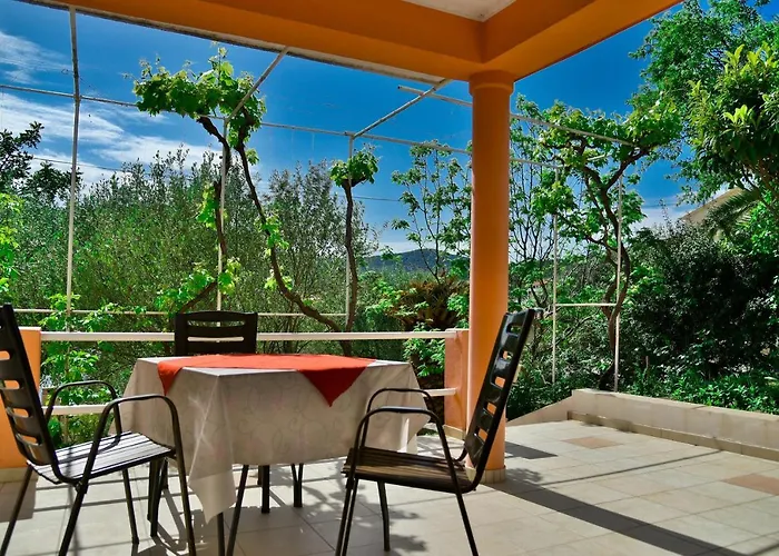 Seaside House Vinisce, Trogir - 20520 Vinišće